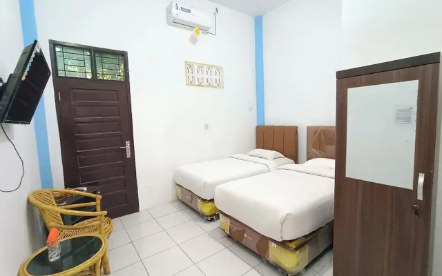 OYO 92207 Hotel Koperasi
