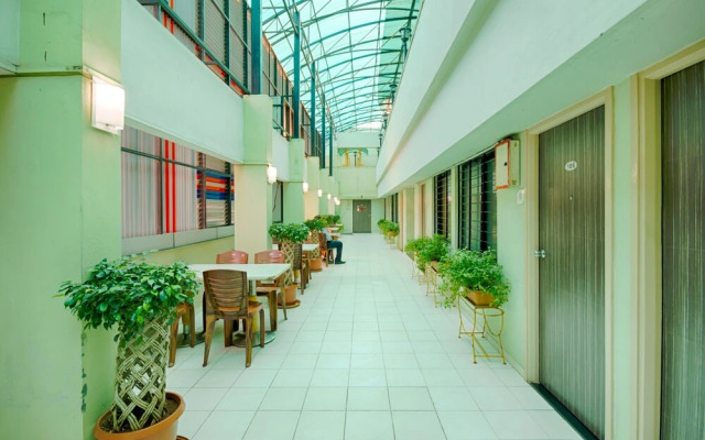 OYO 4018 Hotel Grand Ashwin