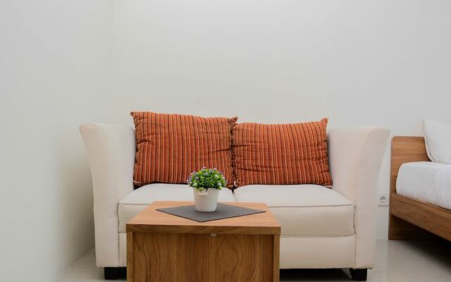 Comfy and Warm Studio Grand Kamala Lagoon Apartment