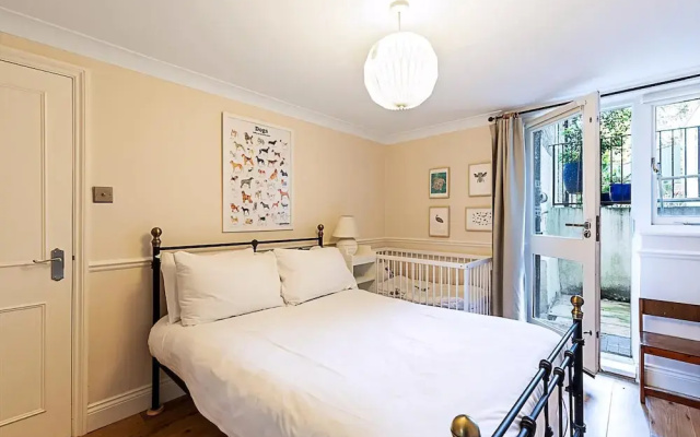 Charming London Retreat