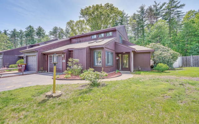 French-inspired Townhome 9 Mi to Saratoga Springs!