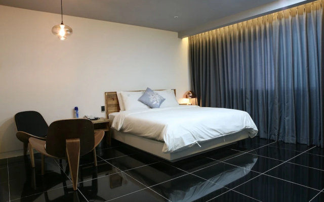 Pandora Hotel