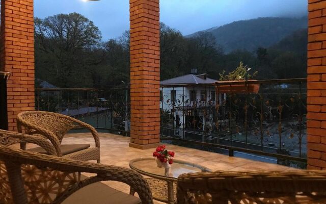 Royal Palace Hotel