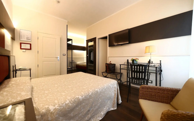 Hotel Italia