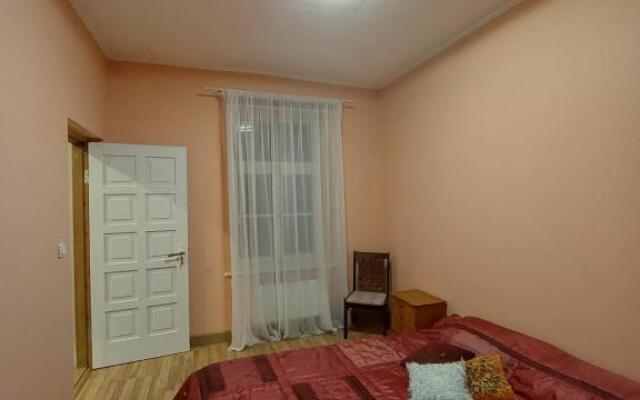 Pils ielas apartamenti