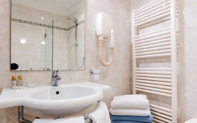 Henn na Hotel Premier Nara