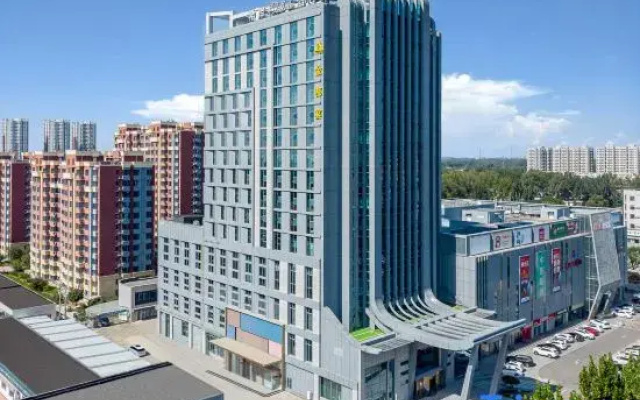 XANA Deluxe Hotel (Sanhe Jindu Shopping Plaza)