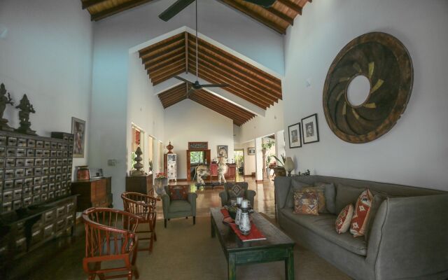 Villa Hundira