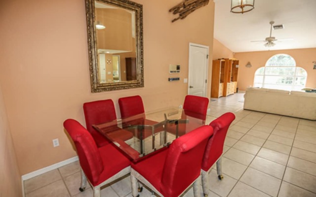 154 Connecticut Villa A