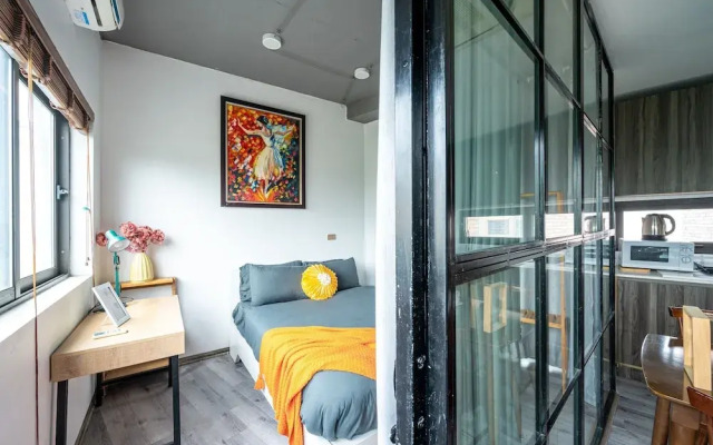 SAZIHOME Le Thanh Tong Hanoi