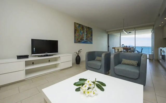 1 Bright Point Apartment 4202
