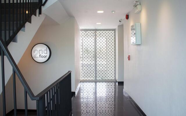 M2 Hotel