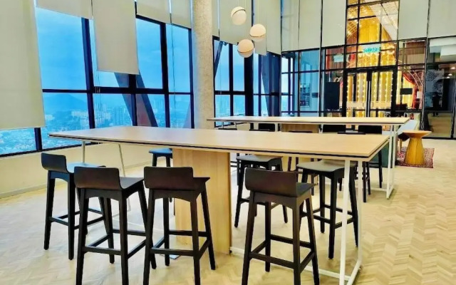 Scarletz Suites Klcc Bukit Bintang by lulu