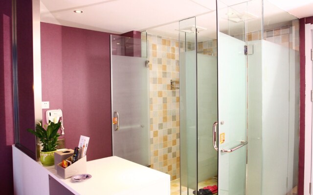 Luoyang Provence Theme Hotel