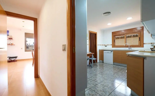 Marina in Blanes With 6 Bedrooms and 4 Bathrooms