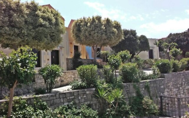 "room in Bungalow - Group Accommodation in Crete Separate Houses"