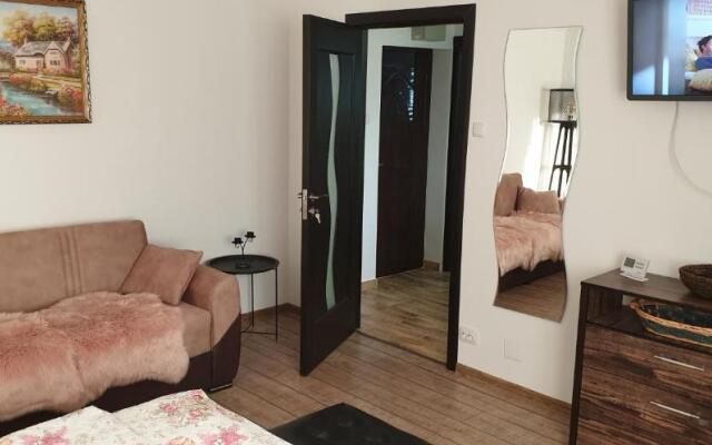 garsoniera 1 decembrie