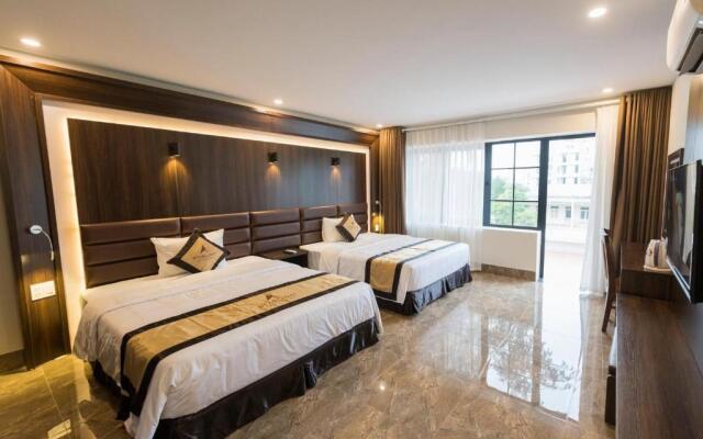 CoTo Starlight Boutique Hotel