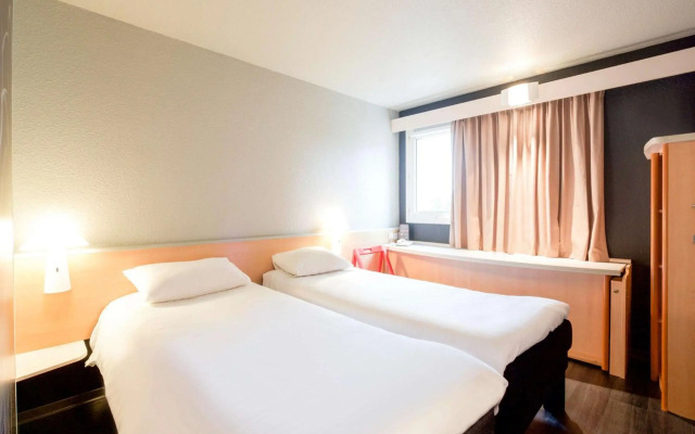 ibis Pau Lescar