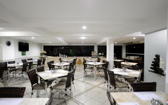 Cedro Hotel