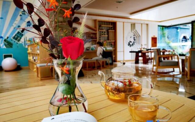 Shangshan He Li Yunqi HotSpring Hotel