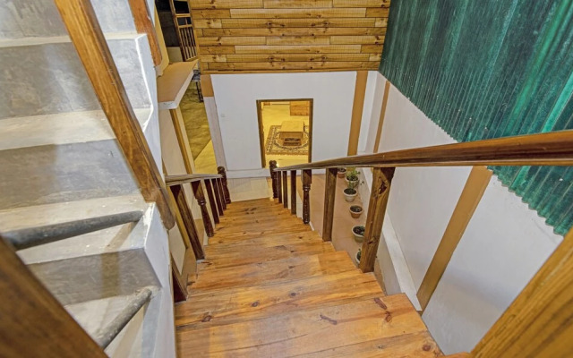 Treebo Omega Stay Inn