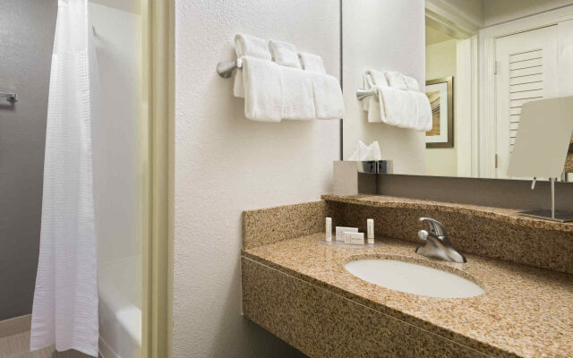 Courtyard by Marriott Wilmington / Wrightsville Beach