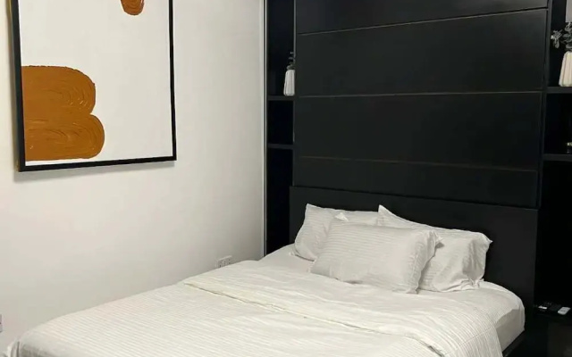 Sterling Shortlet Apartment  and Suites