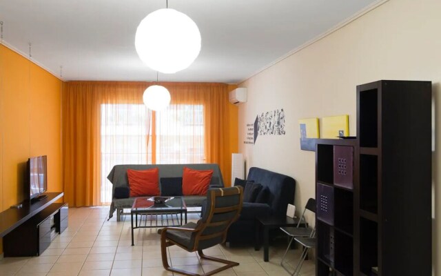 Spacious 2 Bedroom Apartment In Thessio