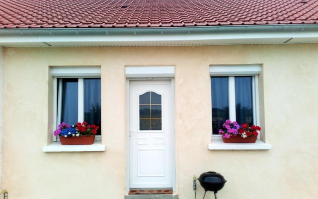 House With one Bedroom in Cayeux-sur-mer, With Enclosed Garden and Wifi