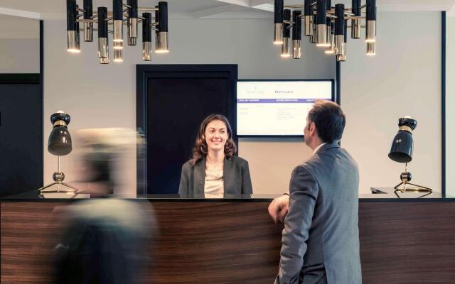 Mercure Paris Arc de Triomphe Wagram