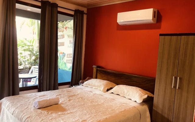 Millenium Hostels - Manuel Antonio