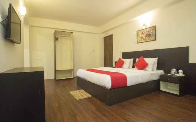 OYO 22038 Hotel Taktse Continental And Spa