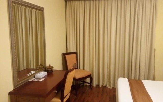 Al Muraqabat Plaza Hotel Apartments