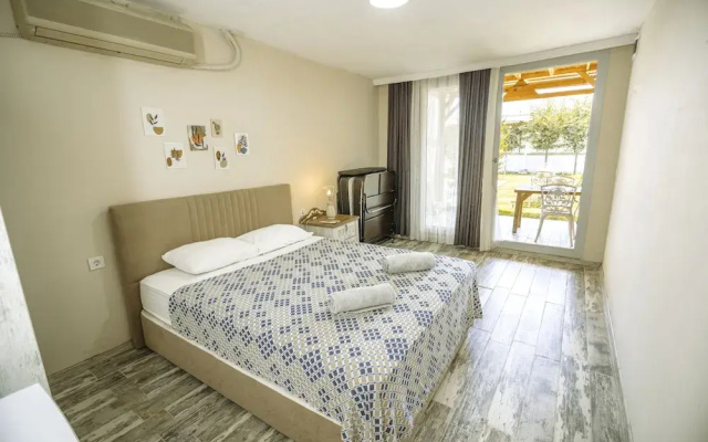 Laradi Otel