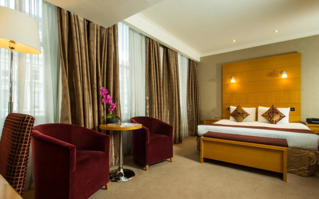 The Park City Grand Plaza Kensington