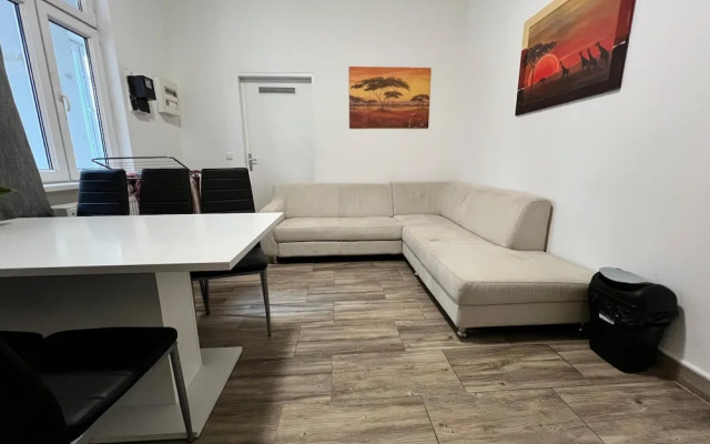 Cozy 3BR shared Apt. Wien Simmering