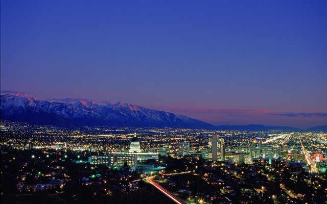 Holiday Inn Express Salt Lake City Downtown, an IHG Hotel