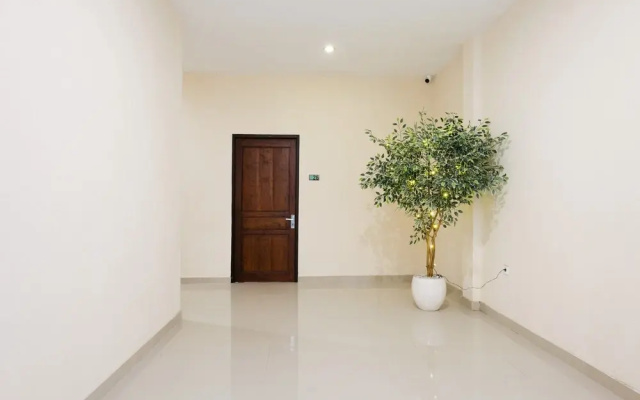 Urbanview near Sunrise Mall Mojokerto