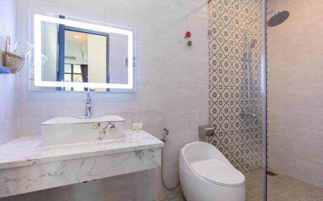 Sea House Hotel & Apartments