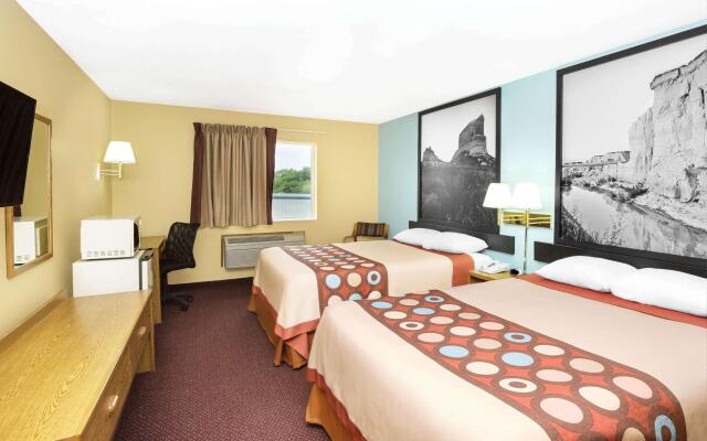 Super 8 By Wyndham Crete