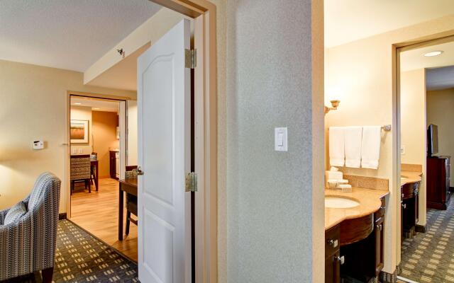 Homewood Suites by Hilton Toronto Mississauga