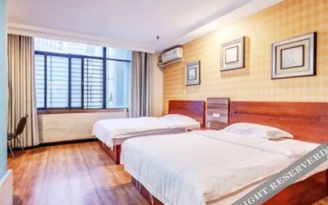 Zhengzhou Zhonghe Hotel (Exhibition Center Store)