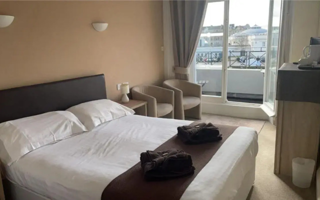 Royal Grosvenor Hotel