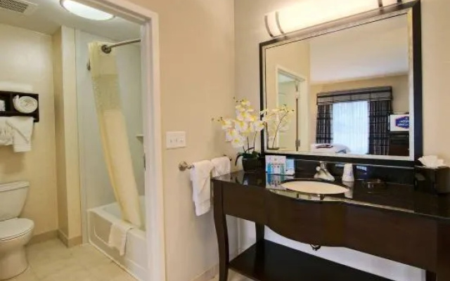 Hampton Inn & Suites Athens/Interstate 65