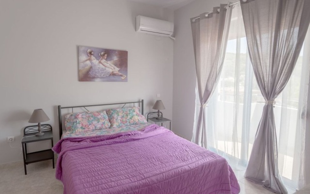 Paulsia Apartments
