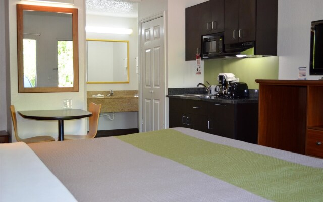 Studio Suites Extended Stay Chattanooga TN