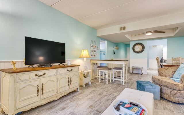 Central Mary Esther Condo 5 Mi to Okaloosa Island!