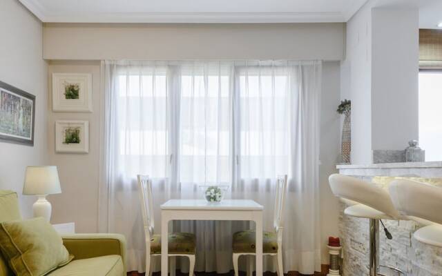 Charming Arguelles Apartment