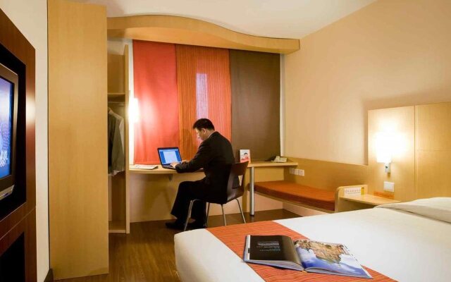 ibis Shenyang Taiyuan Street